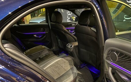 Mercedes-Benz E-Класс, 2018 год, 3 850 000 рублей, 17 фотография