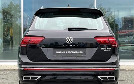 Volkswagen Tiguan II, 2023 год, 5 850 000 рублей, 7 фотография