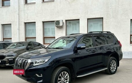 Toyota Land Cruiser Prado 150 рестайлинг 2, 2018 год, 5 250 000 рублей, 4 фотография