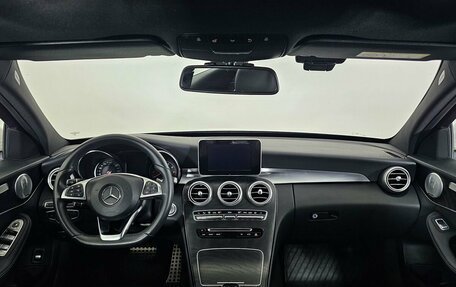 Mercedes-Benz C-Класс, 2017 год, 3 800 000 рублей, 14 фотография