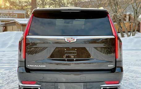 Cadillac Escalade V, 2023 год, 17 000 000 рублей, 5 фотография