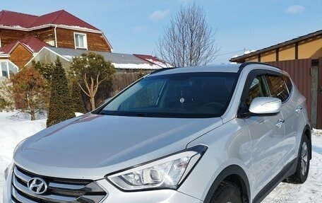 Hyundai Santa Fe III рестайлинг, 2012 год, 1 990 000 рублей, 2 фотография