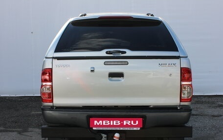 Toyota Hilux VII, 2012 год, 2 490 000 рублей, 6 фотография
