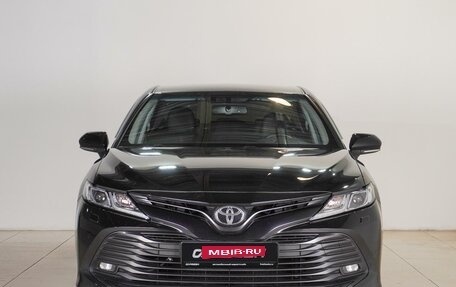 Toyota Camry, 2018 год, 2 629 000 рублей, 3 фотография