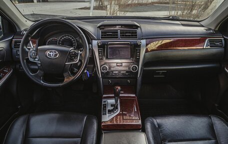 Toyota Camry, 2012 год, 1 600 000 рублей, 13 фотография