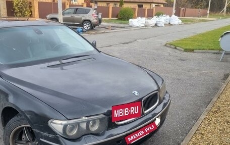 BMW 7 серия, 2004 год, 650 000 рублей, 2 фотография