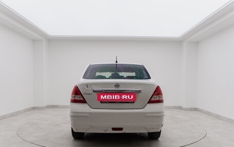 Nissan Tiida, 2011 год, 700 000 рублей, 6 фотография