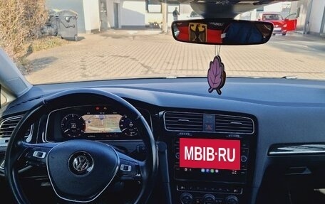 Volkswagen Golf VII, 2017 год, 1 800 000 рублей, 9 фотография