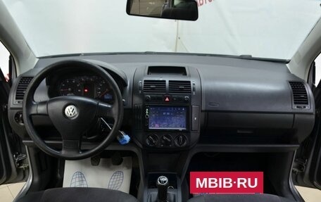 Volkswagen Polo IV рестайлинг, 2007 год, 389 000 рублей, 5 фотография