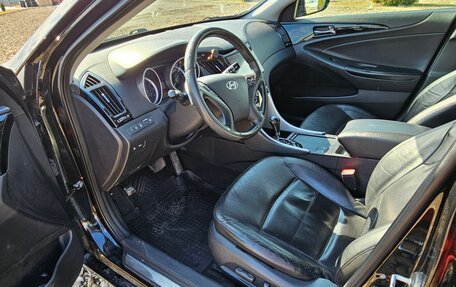 Hyundai Sonata VI, 2012 год, 1 350 000 рублей, 11 фотография