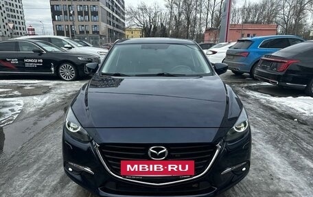 Mazda 3, 2018 год, 1 949 000 рублей, 15 фотография