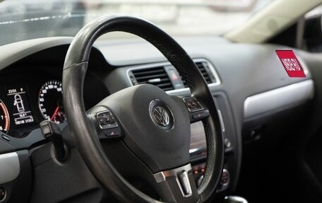 Volkswagen Jetta VI, 2013 год, 1 330 000 рублей, 18 фотография
