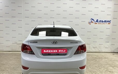 Hyundai Solaris II рестайлинг, 2012 год, 777 000 рублей, 4 фотография