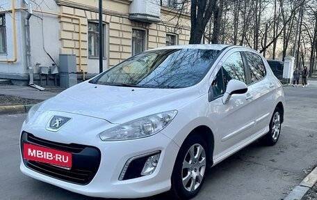Peugeot 308 II, 2012 год, 745 000 рублей, 3 фотография
