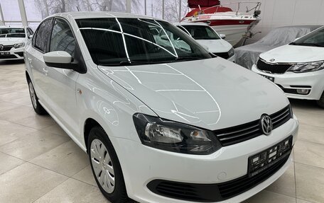 Volkswagen Polo VI (EU Market), 2015 год, 1 199 000 рублей, 2 фотография