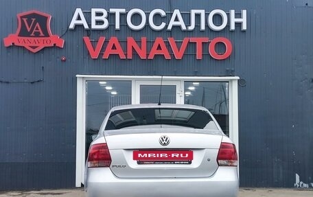 Volkswagen Polo VI (EU Market), 2011 год, 950 000 рублей, 6 фотография