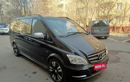 Mercedes-Benz Viano, 2013 год, 3 500 000 рублей, 2 фотография