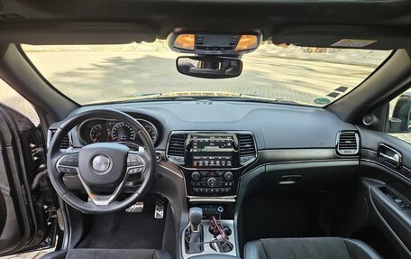 Jeep Grand Cherokee, 2019 год, 4 560 000 рублей, 28 фотография