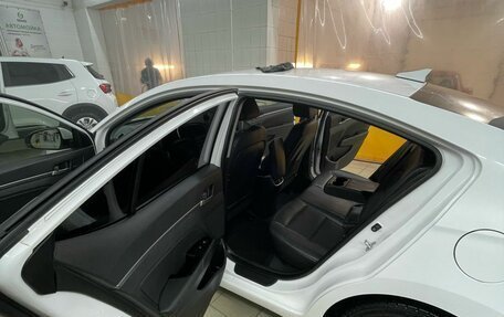 Hyundai Elantra VI рестайлинг, 2018 год, 1 650 000 рублей, 14 фотография