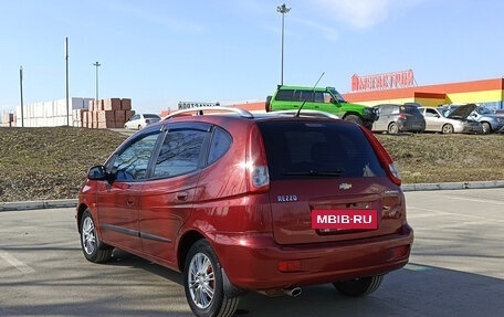 Chevrolet Rezzo, 2007 год, 592 000 рублей, 7 фотография