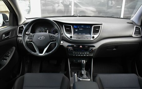 Hyundai Tucson III, 2017 год, 2 000 000 рублей, 6 фотография
