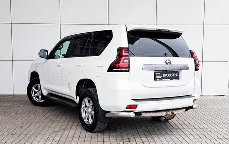 Toyota Land Cruiser Prado 150 рестайлинг 2, 2018 год, 4 999 000 рублей, 7 фотография