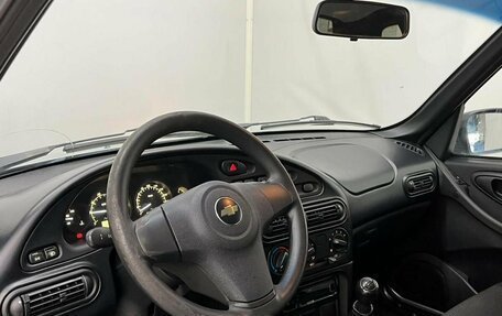 Chevrolet Niva I рестайлинг, 2017 год, 750 000 рублей, 10 фотография