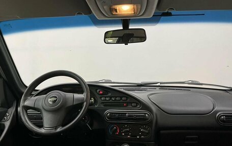 Chevrolet Niva I рестайлинг, 2017 год, 750 000 рублей, 11 фотография