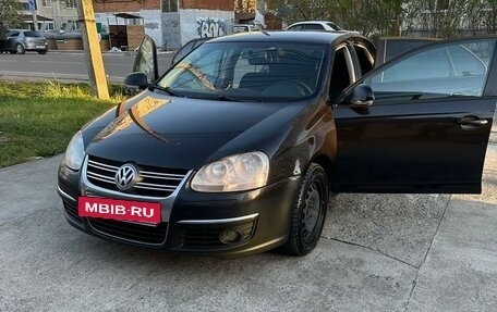 Volkswagen Jetta VI, 2009 год, 650 000 рублей, 13 фотография