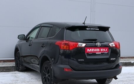 Toyota RAV4, 2015 год, 1 993 000 рублей, 5 фотография