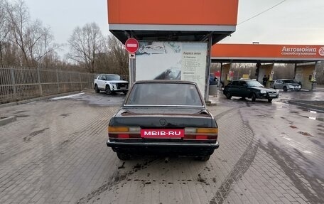BMW 5 серия, 1983 год, 260 000 рублей, 10 фотография
