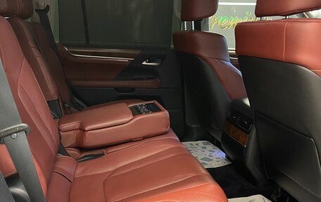 Lexus LX III, 2016 год, 6 900 000 рублей, 11 фотография