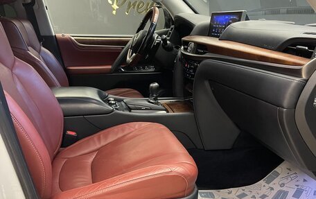 Lexus LX III, 2016 год, 6 900 000 рублей, 10 фотография