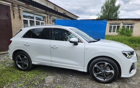Audi Q3, 2019 год, 3 700 000 рублей, 4 фотография