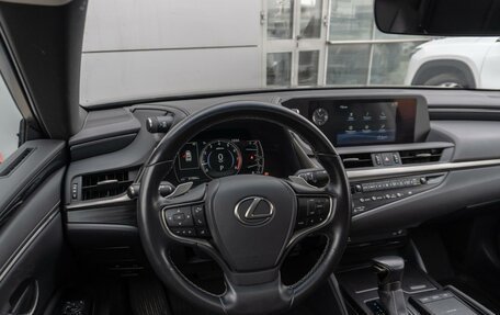 Lexus ES VII, 2019 год, 4 599 000 рублей, 31 фотография