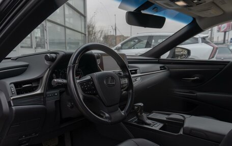 Lexus ES VII, 2019 год, 4 599 000 рублей, 18 фотография