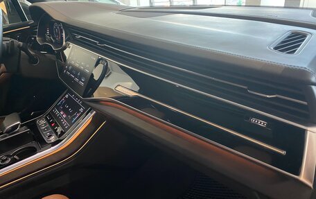 Audi Q7, 2021 год, 10 800 000 рублей, 9 фотография