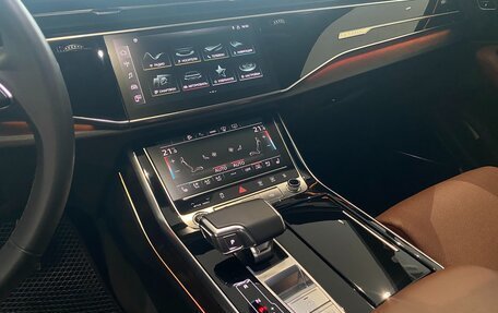 Audi Q7, 2021 год, 10 800 000 рублей, 30 фотография