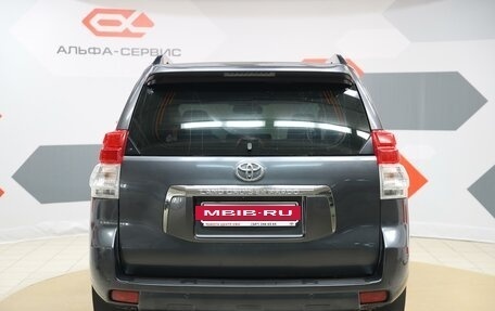 Toyota Land Cruiser Prado 150 рестайлинг 2, 2012 год, 3 290 000 рублей, 6 фотография
