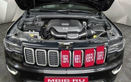 Jeep Grand Cherokee, 2018 год, 4 395 700 рублей, 19 фотография