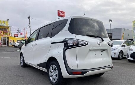 Toyota Sienta II, 2020 год, 1 329 037 рублей, 7 фотография