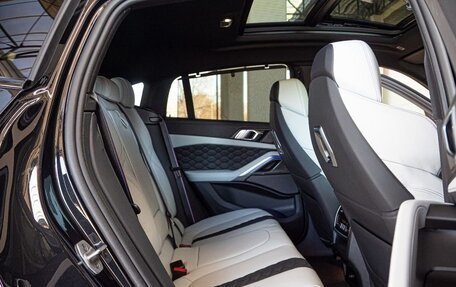 BMW X6 M, 2024 год, 20 000 000 рублей, 26 фотография