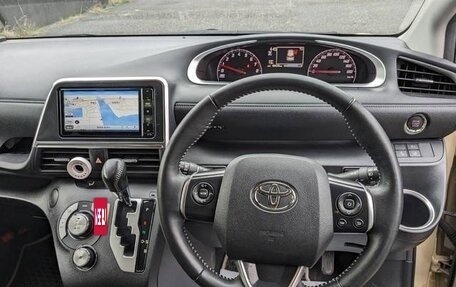 Toyota Sienta II, 2020 год, 1 130 000 рублей, 8 фотография