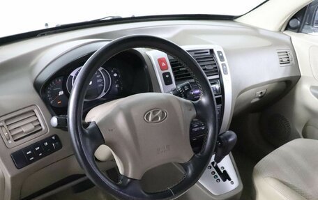 Hyundai Tucson III, 2006 год, 868 000 рублей, 17 фотография