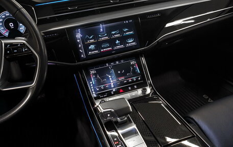 Audi A8, 2020 год, 7 450 000 рублей, 24 фотография