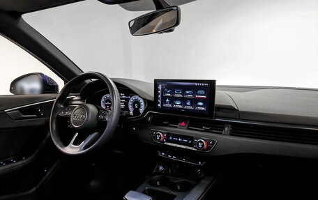 Audi A4, 2021 год, 4 045 000 рублей, 12 фотография