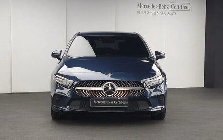 Mercedes-Benz A-Класс, 2021 год, 2 350 000 рублей, 3 фотография