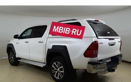 Toyota Hilux VIII, 2015 год, 3 450 000 рублей, 7 фотография