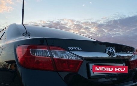 Toyota Camry, 2013 год, 2 000 000 рублей, 9 фотография