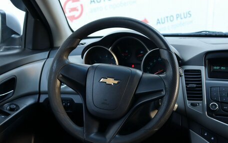 Chevrolet Cruze II, 2011 год, 879 000 рублей, 12 фотография